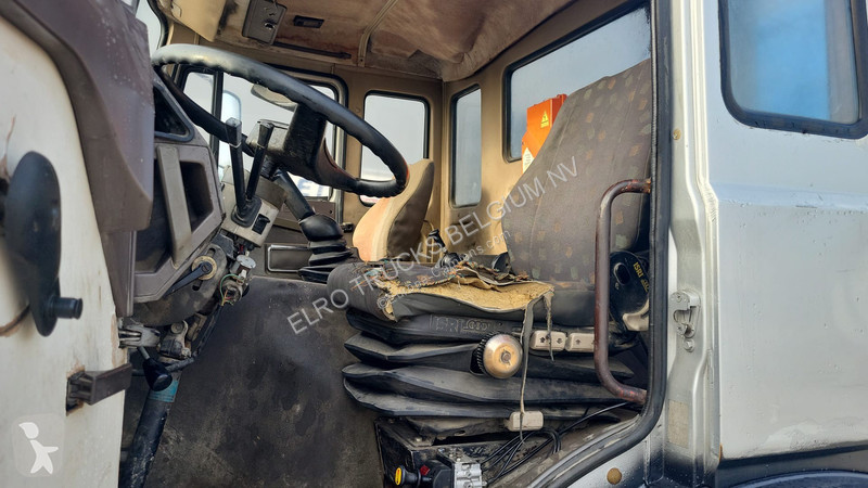 Camion Iveco Turbostar 330 - Photo 12