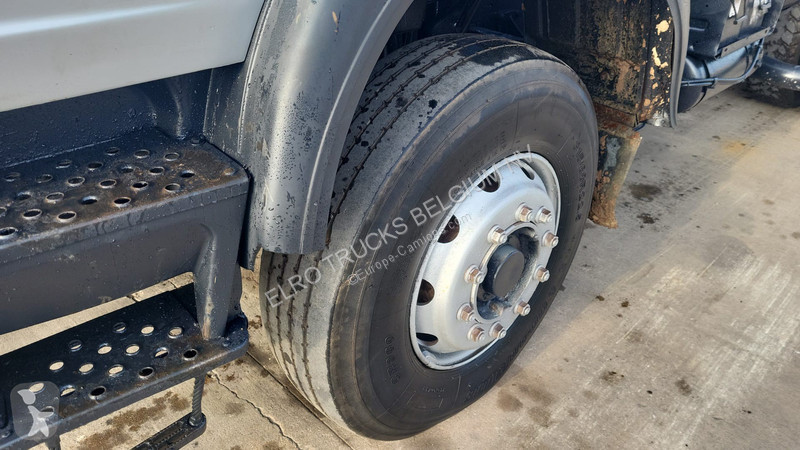 Camion Iveco Turbostar 330 - Photo 8