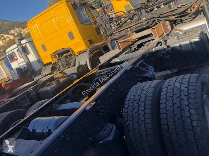 Camion Iveco Eurocargo 140 E 28 - Photo 14