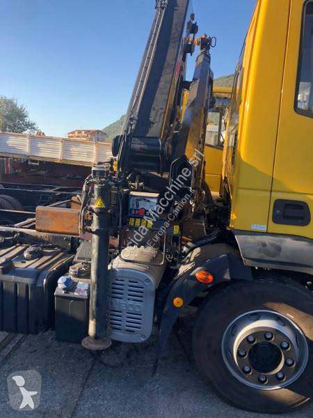 Camion Iveco Eurocargo 140 E 28 - Photo 15