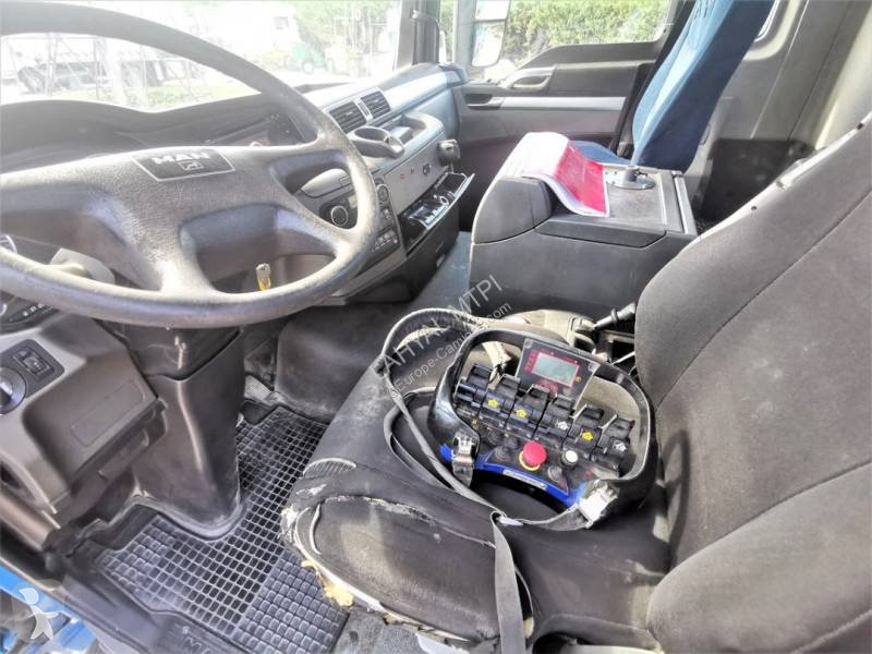 Camion MAN TGS 33360 - Photo 13