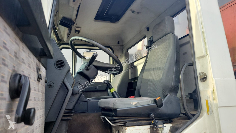 Camion MAN 32343 - Photo 12