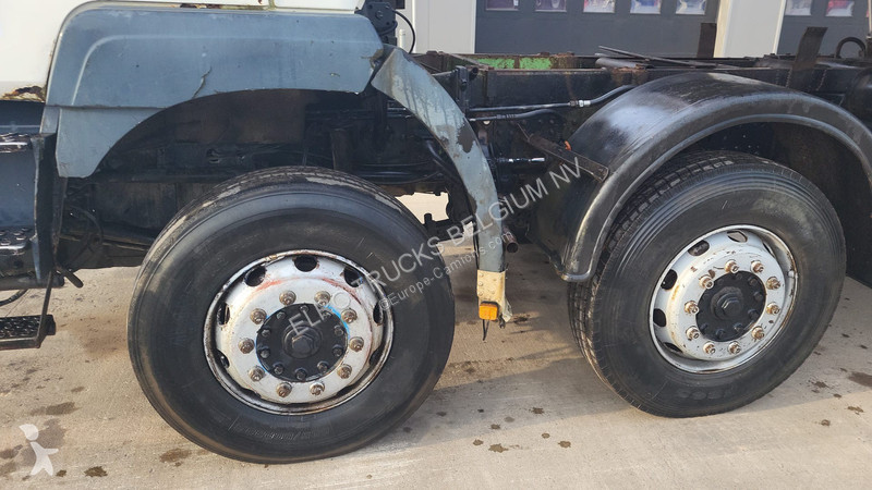 Camion MAN 32343 - Photo 8