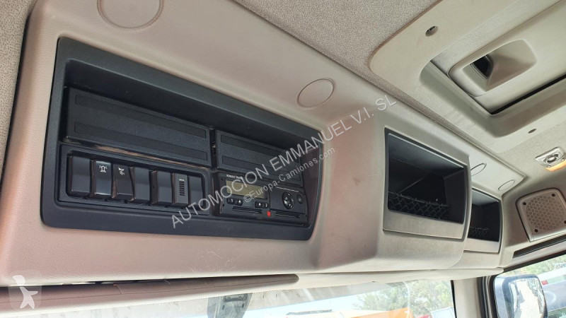 Camion Renault Kerax 480 DXI - Photo 13